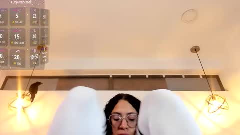 HANNA online show from October 25, 1:29 pm