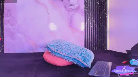 Snapshot of hanna_evanns_ chatting on July 9, 6:34 pm Hanna online show from July 9, 6:34 pm