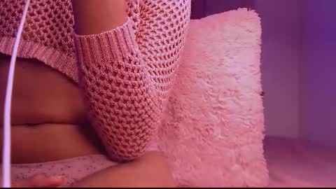 H A N A FOXX online show from March 12, 6:19 am