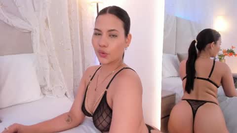 hanna_gomeez online show from May 28, 8:28 pm