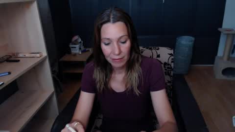 Snapshot of hanna_ha chatting on June 18, 7:18 pm hanna_ha online show from June 18, 7:18 pm