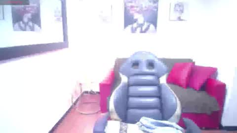 hanna_lamber online show from September 12, 10:48 am