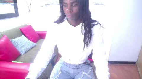 hanna_lamber online show from October 8, 10:57 am