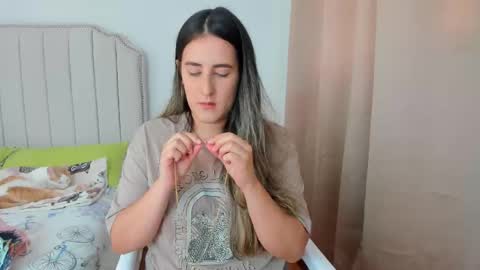 Snapshot of hannaa86 chatting on October 30, 4:52 pm Hanna online show from October 30, 4:52 pm