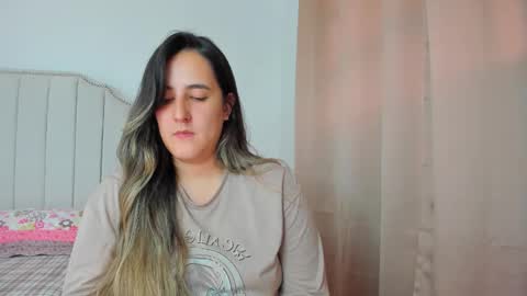 Snapshot of hannaa86 chatting on January 8, 3:58 pm Hanna online show from January 8, 3:58 pm