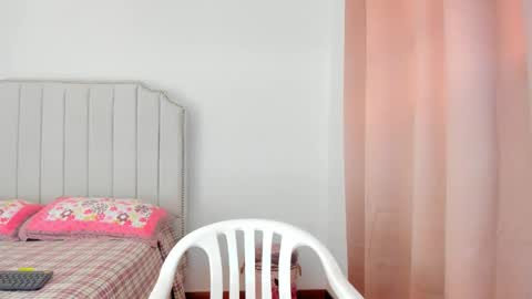 Snapshot of hannaa86 chatting on January 12, 5:18 pm Hanna online show from January 12, 5:18 pm