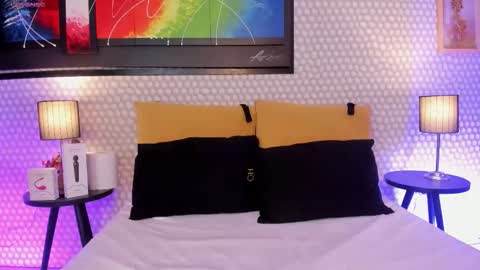 Hanna online show from December 20, 3:57 am