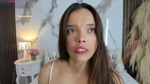 Hannahill69 online show from March 6, 4:31 am