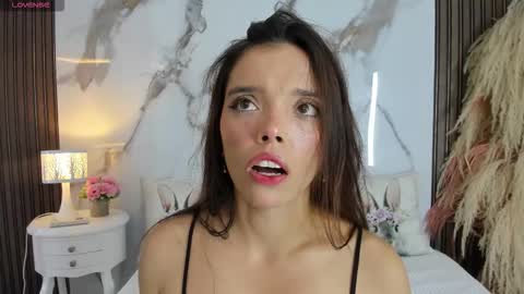 Hannahill69 online show from March 7, 5:04 am