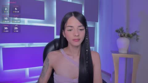 HANNAH J online show from February 6, 3:22 am
