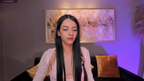 HANNAH J online show from July 8, 12:09 pm