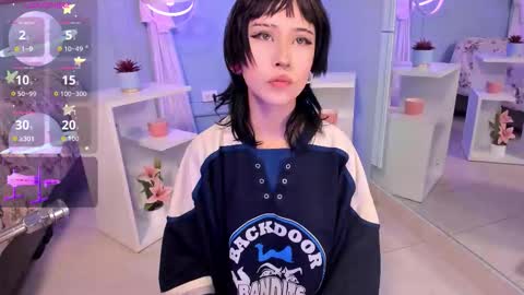 Hannah online show from January 8, 12:40 pm