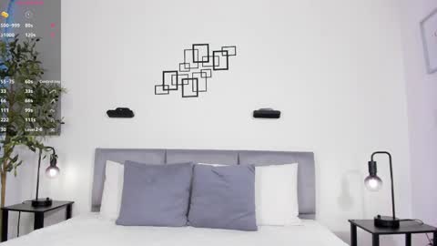 Hanna Os online show from April 1, 11:22 am