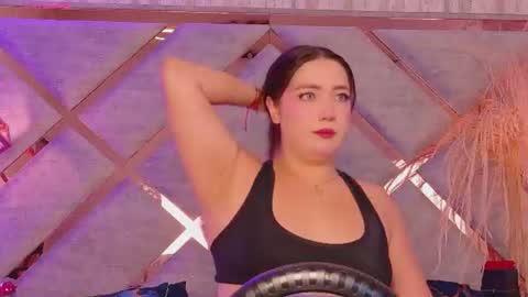 hannaprada1 online show from June 30, 11:33 am