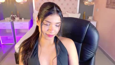 Snapshot of hannasthone chatting on March 1, 4:03 am hannasthone online show from March 1, 4:03 am