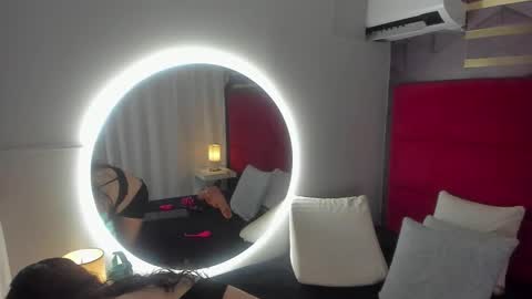 Hanny  online show from February 18, 2:07 am