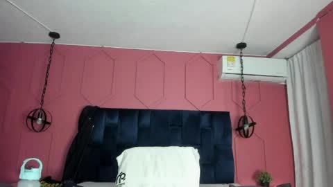 Hanny  online show from May 28, 12:02 pm