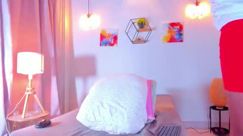 HANS  online show from February 23, 7:00 pm