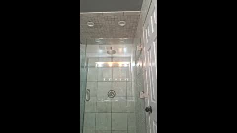 happs1068 online show from March 31, 1:33 pm