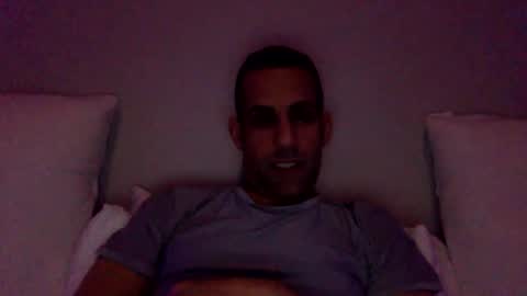 Snapshot of happy2334 chatting on February 15, 2:58 pm skysky6969 online show from February 15, 2:58 pm