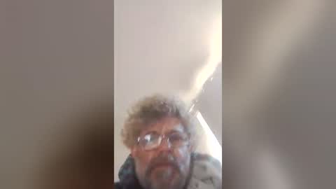 Snapshot of happydick69a chatting on July 11, 1:41 am happydick69a online show from July 11, 1:41 am