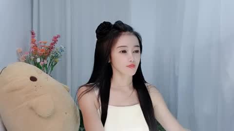 Daisy online show from June 1, 3:25 pm