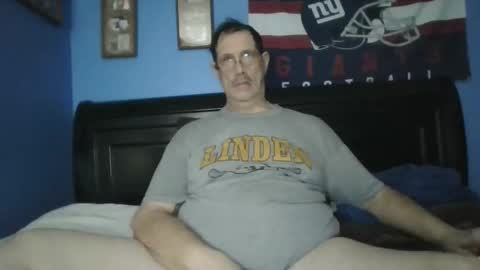 happyhappy4 online show from March 1, 5:31 am