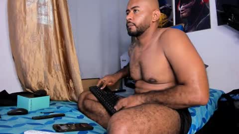 hardboy_latin online show from March 14, 10:59 pm