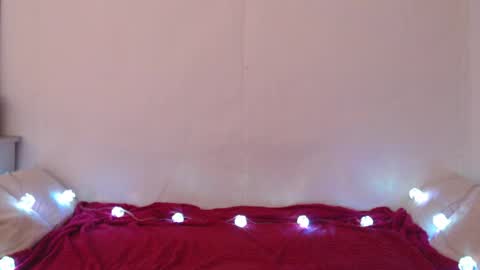 Emily online show from April 8, 9:48 pm