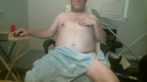 Snapshot of hardmik chatting on January 6, 7:34 am Mik online show from January 6, 7:34 am