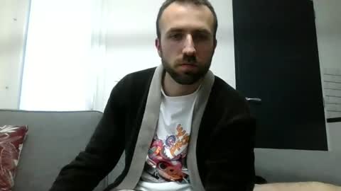 Mika online show from April 3, 6:28 pm