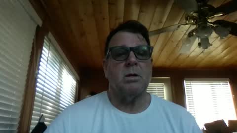 Snapshot of hardsweetandsticky chatting on November 3, 4:52 pm HSS online show from November 3, 4:52 pm