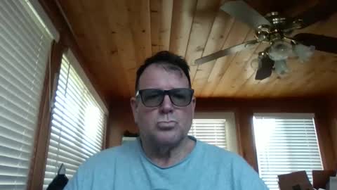 Snapshot of hardsweetandsticky chatting on January 18, 9:40 pm HSS online show from January 18, 9:40 pm