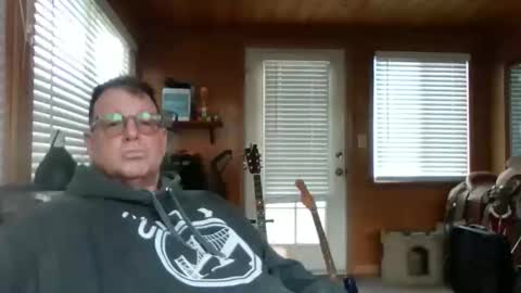 Snapshot of hardsweetandsticky chatting on February 11, 8:36 pm HSS online show from February 11, 8:36 pm