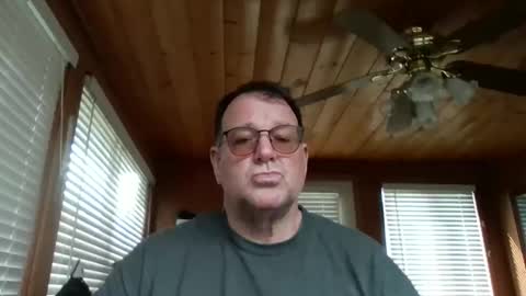 Snapshot of hardsweetandsticky chatting on March 30, 5:14 pm HSS online show from March 30, 5:14 pm