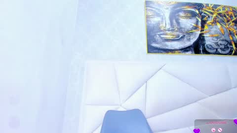 Snapshot of harmony_19 chatting on December 8, 2:28 am . online show from December 8, 2:28 am