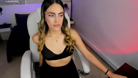 Harper  online show from November 17, 2:01 pm