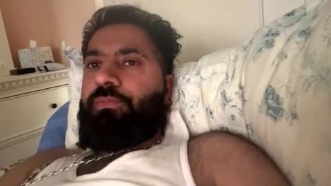 Snapshot of harry11009 chatting on April 6, 10:44 pm harry11009 online show from April 6, 10:44 pm