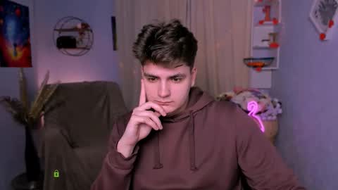 Harry online show from March 2, 7:37 am