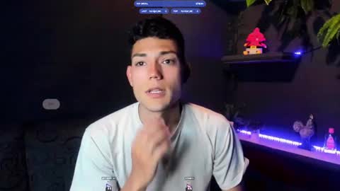 Snapshot of harrydavidsonx chatting on June 8, 1:33 pm ... online show from June 8, 1:33 pm