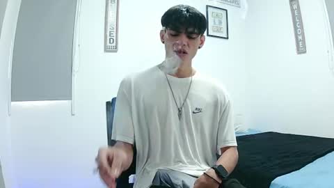 Snapshot of harrythomson1 chatting on July 14, 4:56 pm harry thomson online show from July 14, 4:56 pm