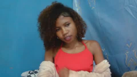 Snapshot of hasleyinah chatting on August 3, 8:01 pm hasleyinah online show from August 3, 8:01 pm