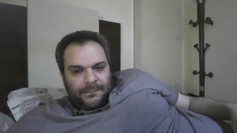 hassansalah30 online show from January 31, 11:24 am