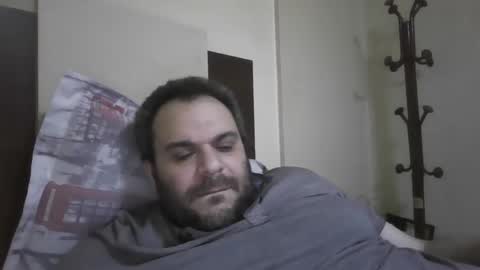 hassansalah30 online show from February 3, 8:57 pm