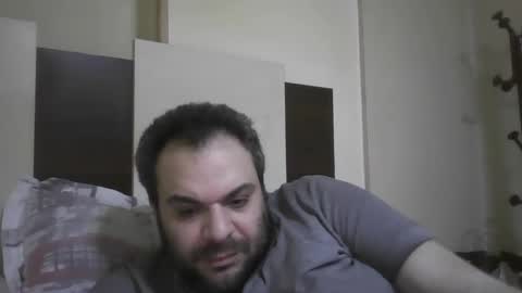 hassansalah30 online show from February 4, 10:24 pm