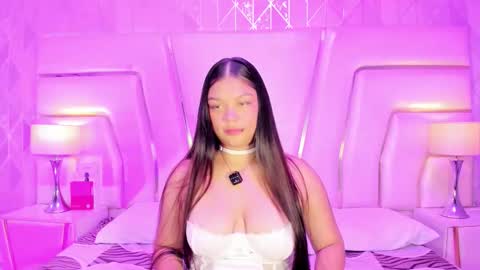 hatsajones online show from February 24, 5:05 am