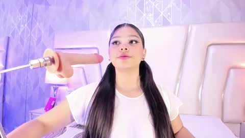 hatsajones online show from March 6, 4:31 am