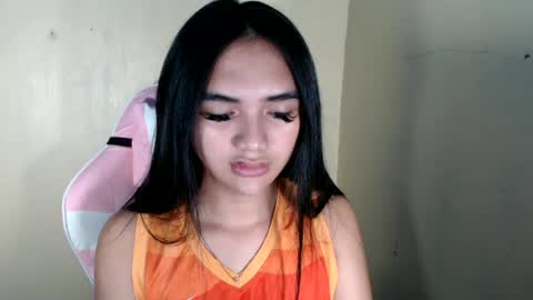 Snapshot of hawadiha chatting on June 18, 11:42 pm LIX online show from June 18, 11:42 pm