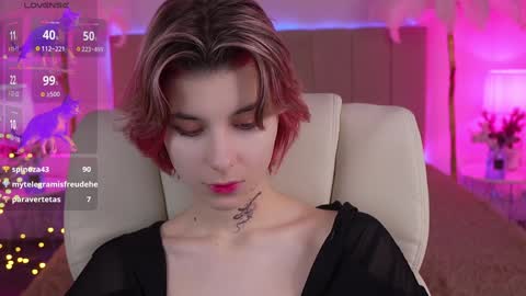 Snapshot of haylaamber chatting on December 13, 12:09 am haylaamber online show from December 13, 12:09 am