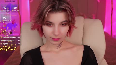 Snapshot of haylaamber chatting on December 13, 11:28 pm haylaamber online show from December 13, 11:28 pm